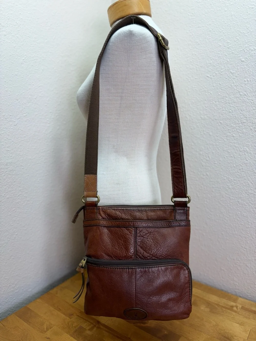 Fossil Long Live Vintage 1954 Leather Cargo Crossbody Bag Brown - Picture 14 of 15